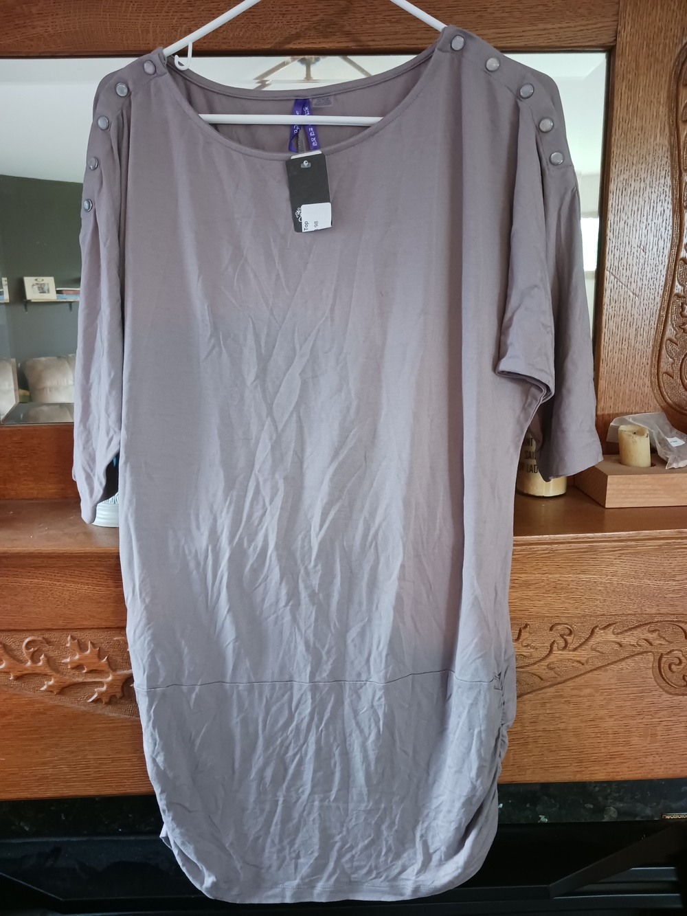 Seraphine Nursing/ Maternity Short-Sleeve Button-Shoulder Batwing Tunic Top